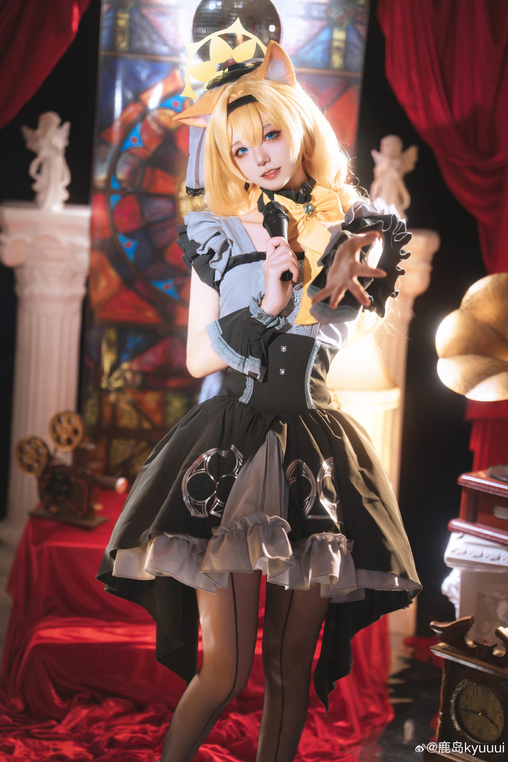 cosplay 本当は……憧れていたんです、アイドルに 碧蓝档案@鹿岛kyuuui-米哈社