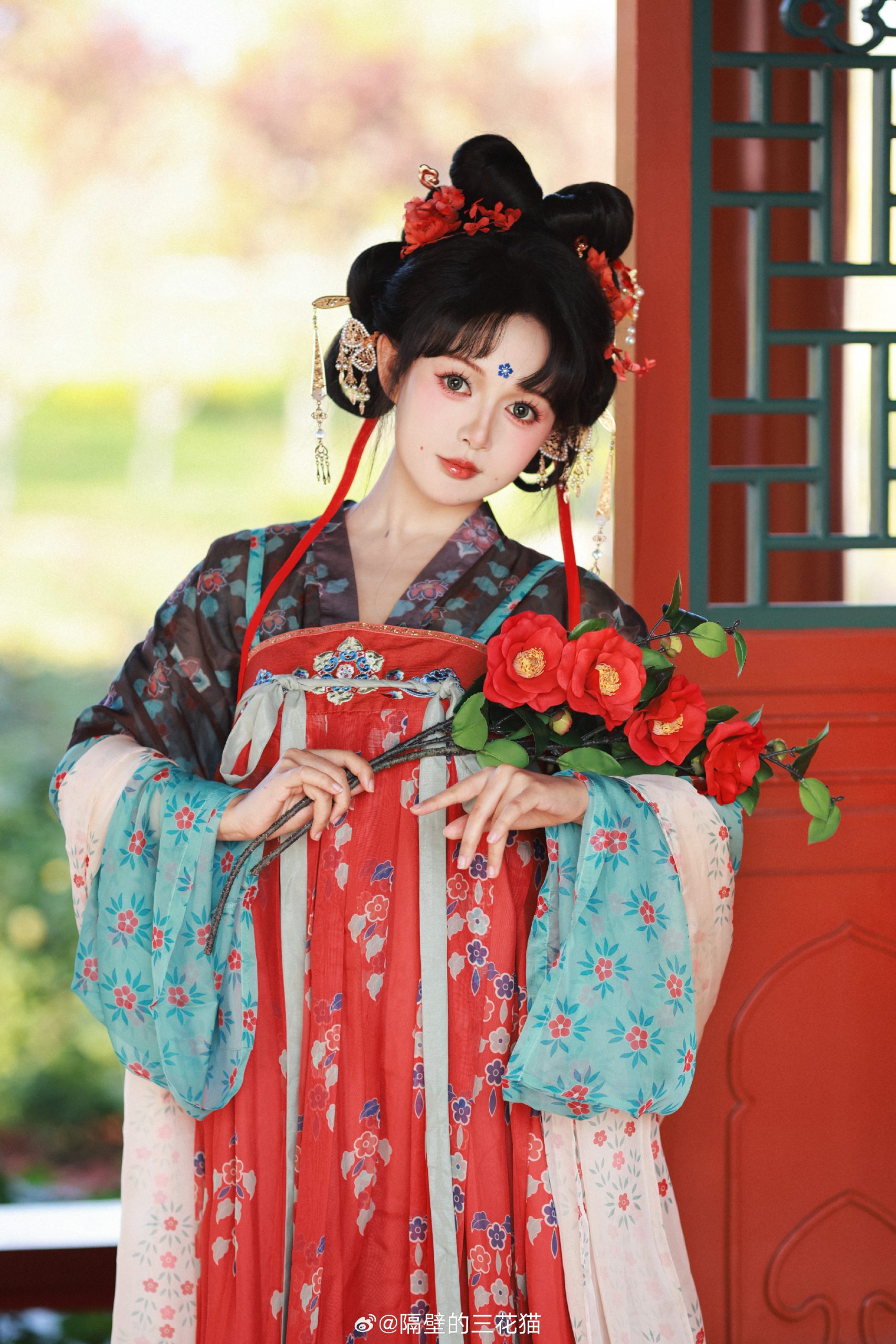 汉服 秋日里的第一抹红…@黑猫猫OvO-米哈社